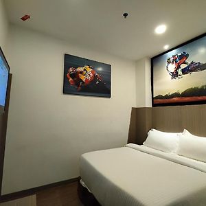 Chambre Standarde Lit Queen-Size